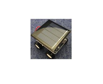 太陽芝生は高い換算値の小型エポキシ樹脂太陽電池パネルをつけます
