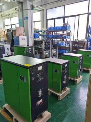 太陽電池が付いている格子雑種の太陽インバーターを離れた 1.5kw 2kw 5kw 8kw 10kw